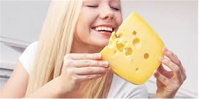 Eating cheese in dream